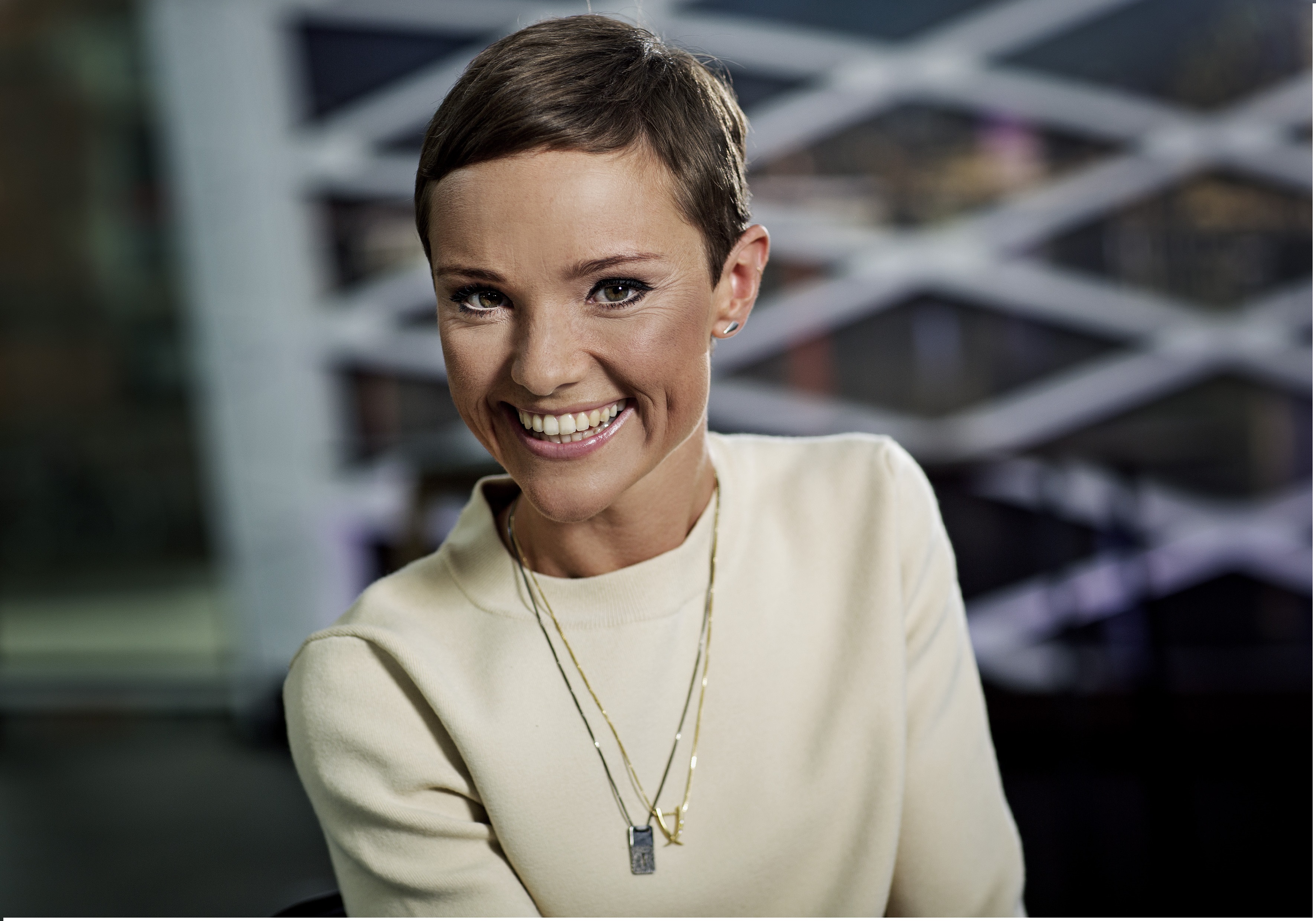 Lise Lise Rønne - Konferencier - Ordstyrer - ARTE Booking